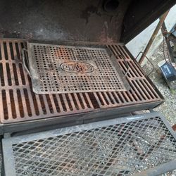 Gas Grills Like New Used Once Or Twice A Couple Diffrent Ones