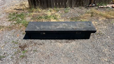 Truck bed tool box.