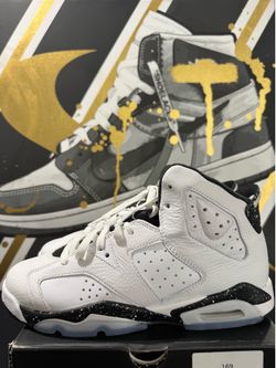Jordan 6 Retro Reversed Oreo
