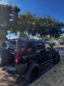 Hummer H3