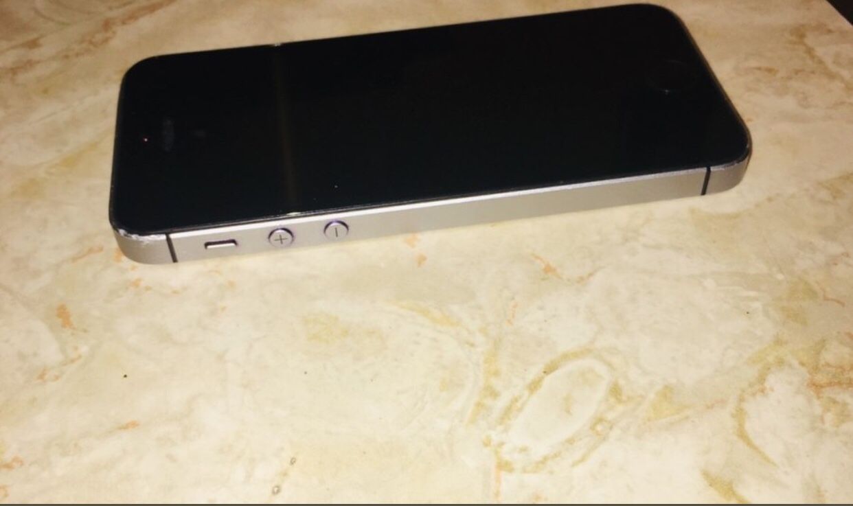 IPhone SE