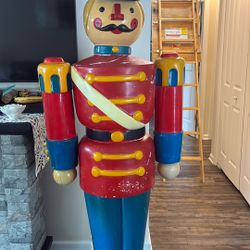 2 Soldiers Fiberglass  (best Offer)