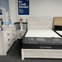 4PC Queen Bedroom Set 