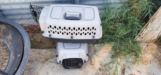 Dog crates