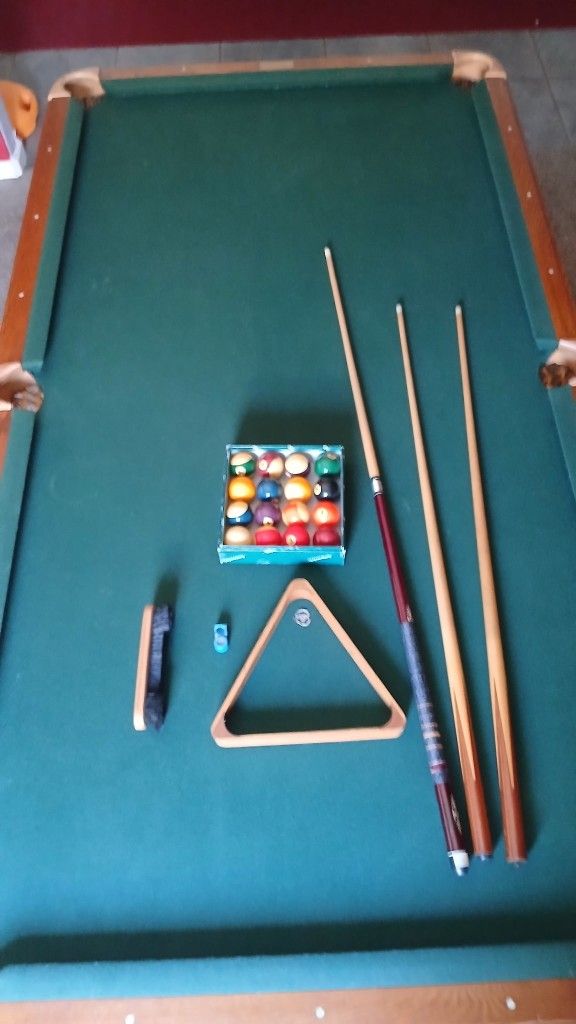 Olhausen Pool Table 