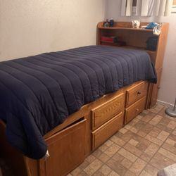 Twin Bed 