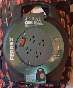 Ferrex 4-Outlet Cord Reel 25 ft