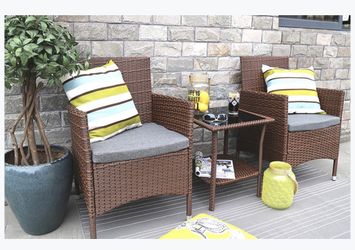 Outdoor patio furniture
