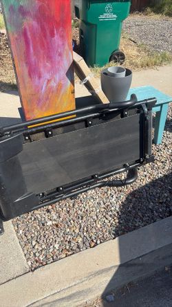 Free treadmill- works- READ AD
