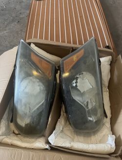 2017 Ford Transit Headlights 
