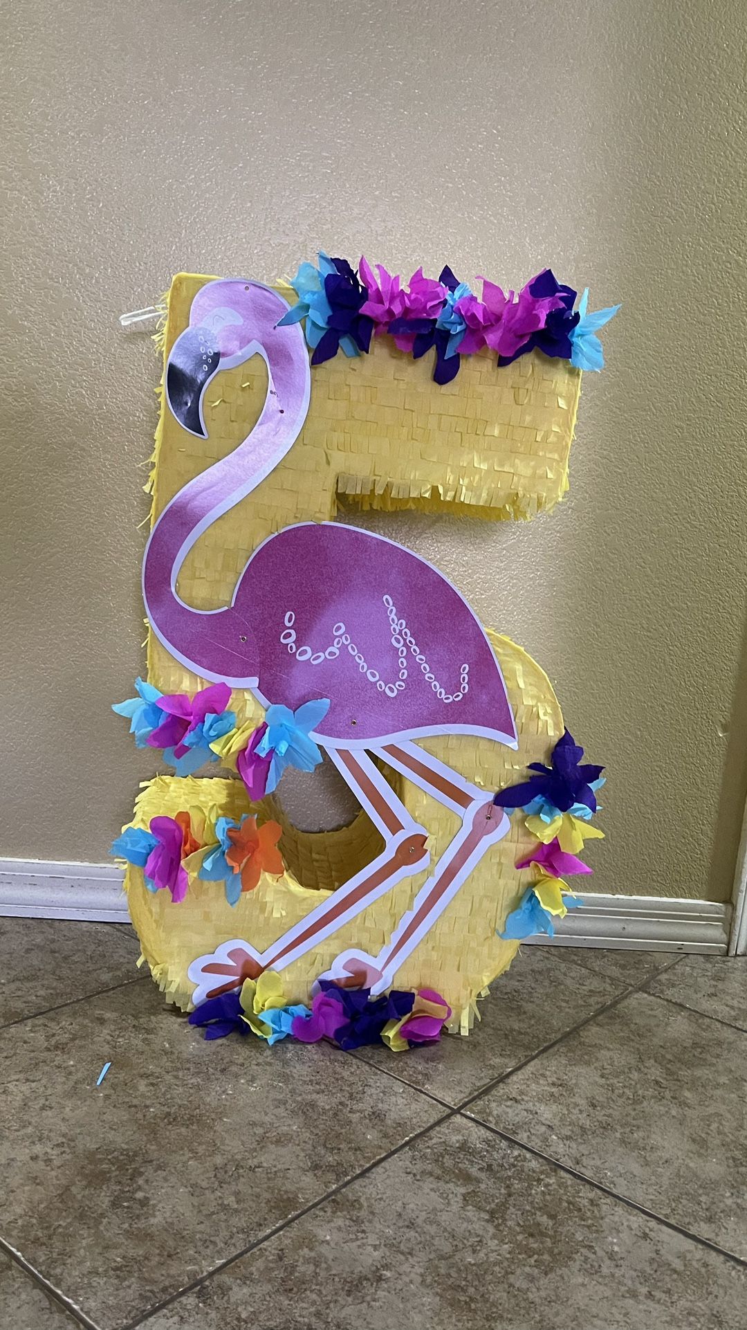 Pinata Número 5 Hawaiana 🌺