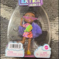 Barbie Extra Minis Doll #1 With Doll Stand