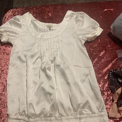 Size sm and med  super cute tops