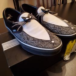 NEW Limited edition nightmare before christmas vans Men size 10.5