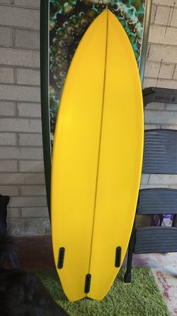 5'6 Custom Yellow fish Surfboard Shortboard EPS for Sale in