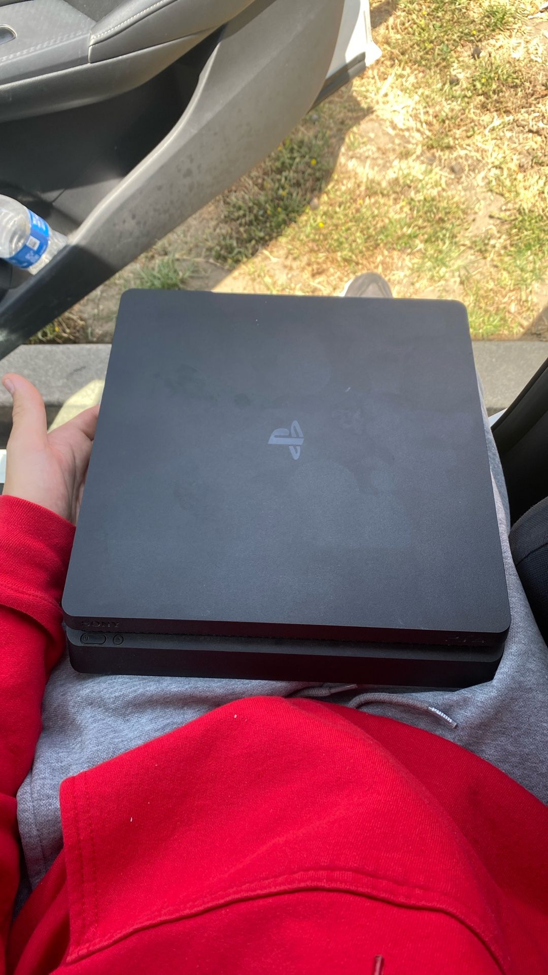 PS4