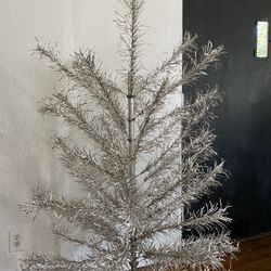 Vintage Aluminum 48” Christmas Tree 60’s With Stand 