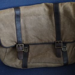 Fossil Leather Messenger Bag 
