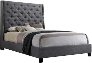 🌟Free delivery! Brand new queen size gray upholstered tufted bedframe + mattress set
