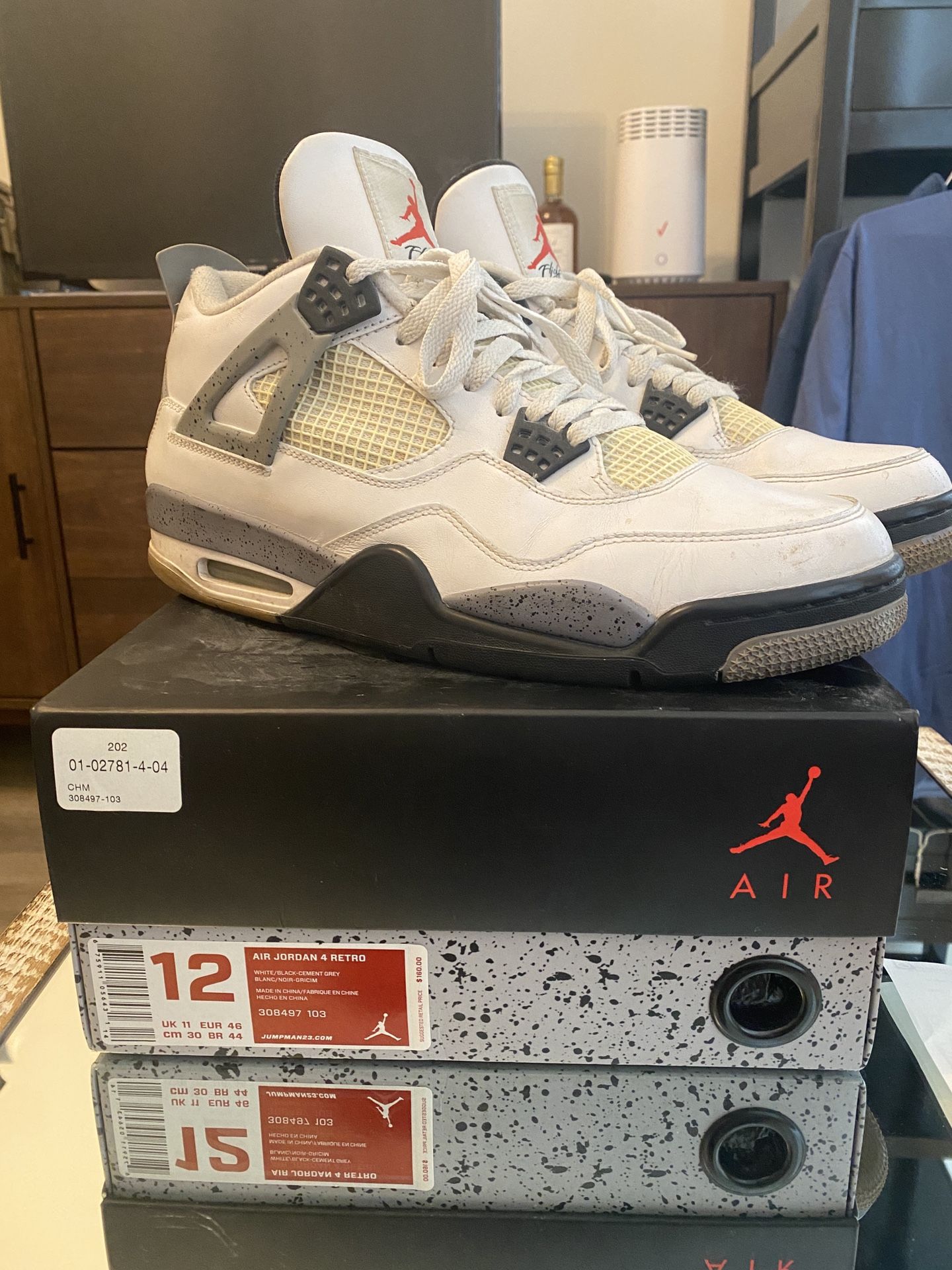 Air Jordan Retro 'White Cement' 2012 Size 12 (used)