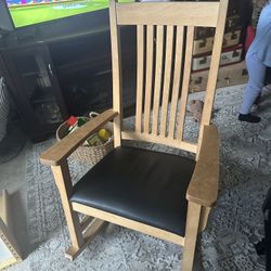 Wood Rocking Chair