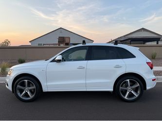 2017 Audi Q5 Premium Plus
