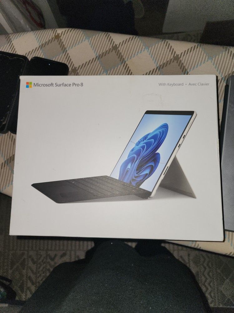 Microsoft Surface Pro 8