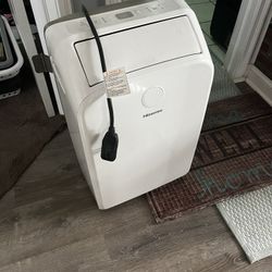 Air Conditioner. Hisense 10000 BTU Portable Electric And Mint Condition 