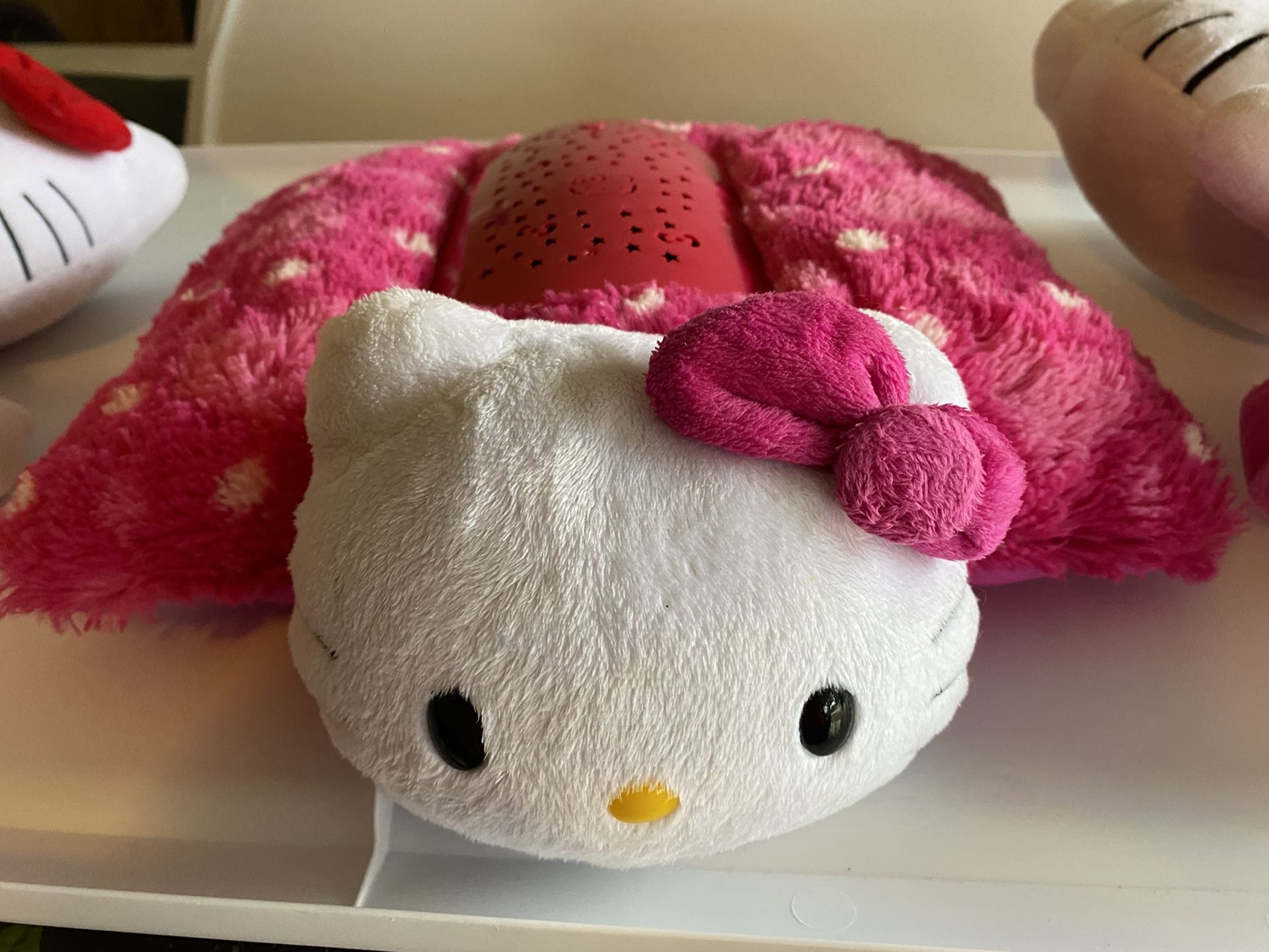 Hello Kitty - Plush Animals