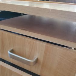 Expandable Portable Desk