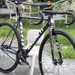 Engine 11 X Deluxe Night Wave