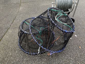 4 Ladner Shrimp / Prawn Pots + Line, Reel, Floats, Bait Cups for Sale in  Seattle, WA - OfferUp