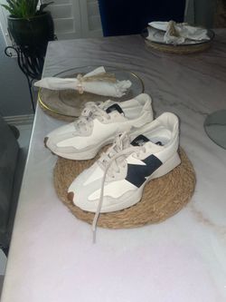 NEW BALANCE 327 Womens Shoes size 7