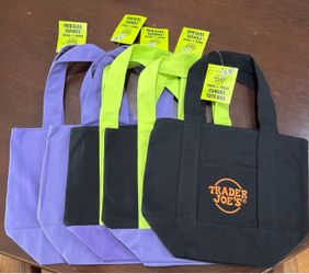 New Trader Joe’s Mini Tote Bags