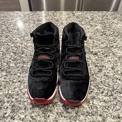 Jordan 11 Wmns Bred Velvet