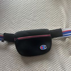 Champion Fanny Pack