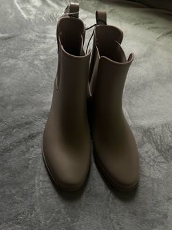 Chelsea  boots 7
