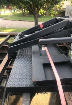 Lift gate maxon