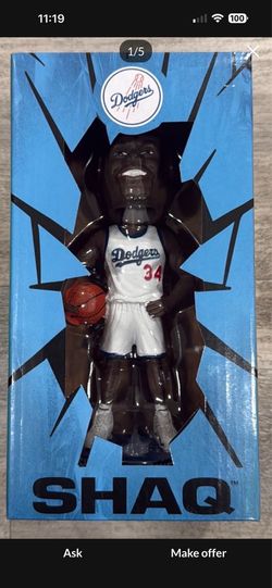 2026 Shaq bobble head