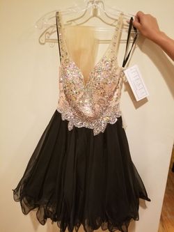 Formal black/nude dress XS