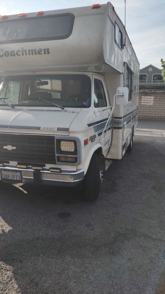 1993 Catalina sport by coachmen Chevrolet G30