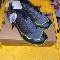 Salomon Trail Running Shoes 11