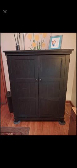 Versatile Black Cabinet