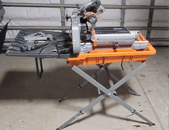 Rigid Professional Laser Tile Saw
