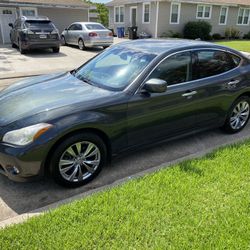 2012 Infiniti G37x