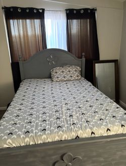 Bed frame (full size)