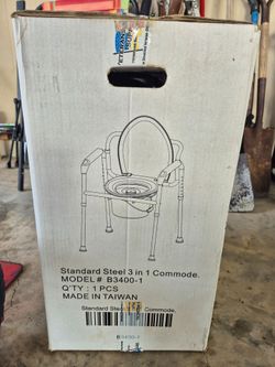 Portable commode
