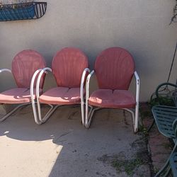 4 Metal Patio Chairs