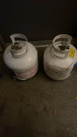 Full propane tanks
