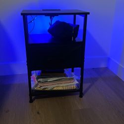 2 End Tables With Lights